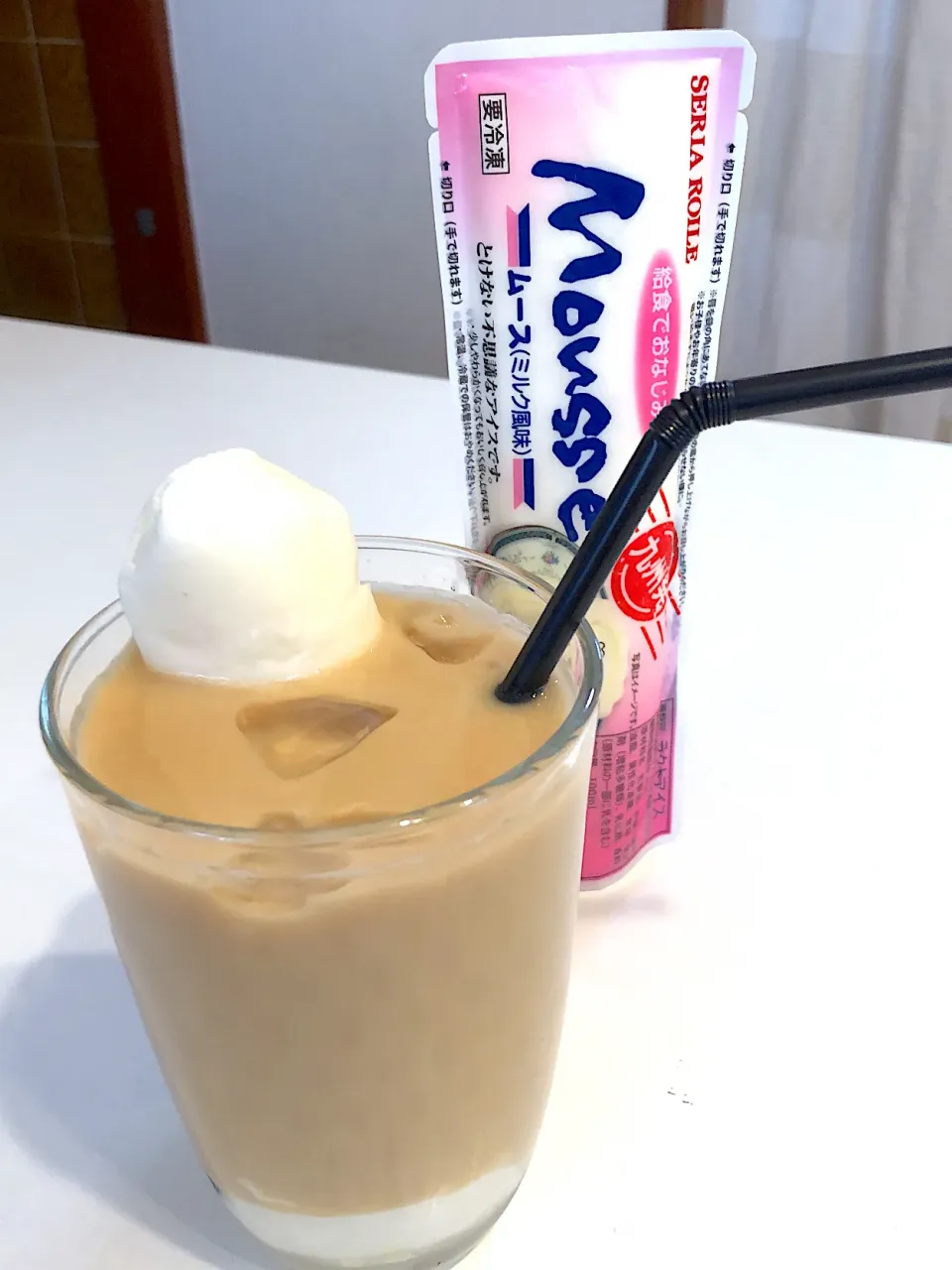 ムースをカフェオレに入れて飲んだらめっちゃ美味しい！！|LICCaさん