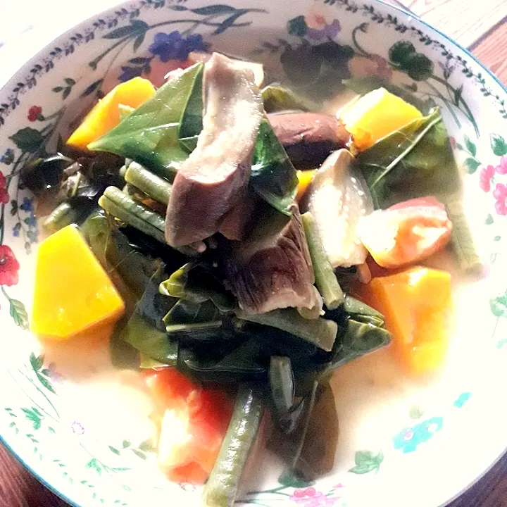 Snapdishの料理写真:sayur asem teluk|nunu tiaさん