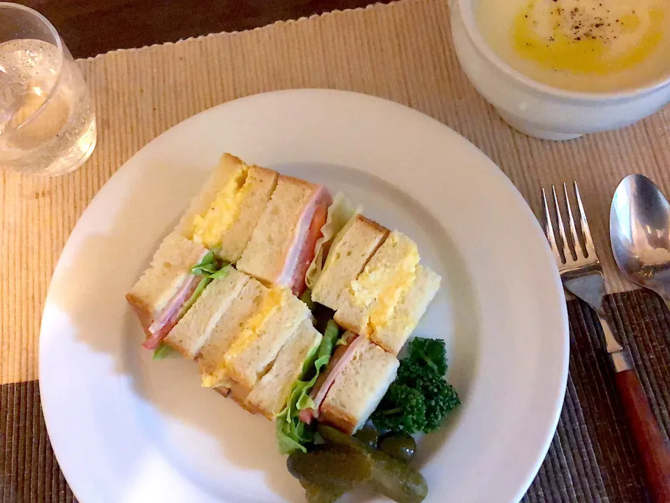 サンドイッチ🥪🍔🥪|ゴンさん