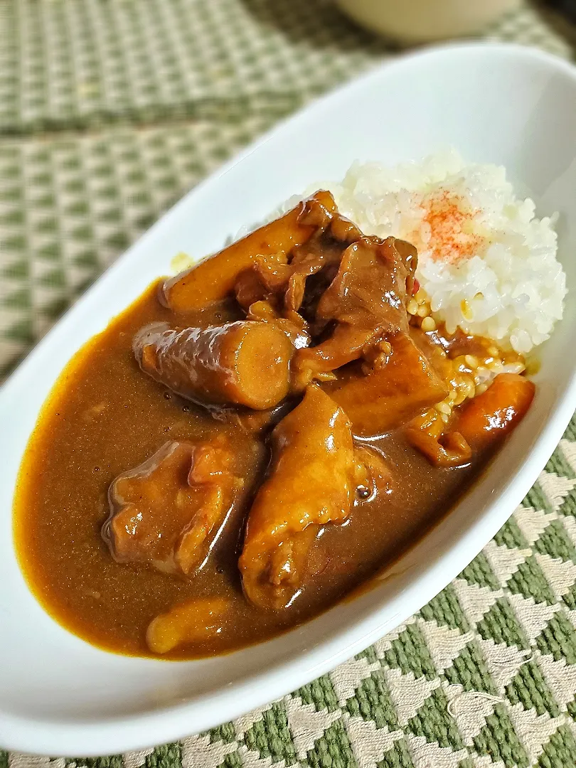 牛すじ肉と根菜和風カレー|🍴ナッペKさん