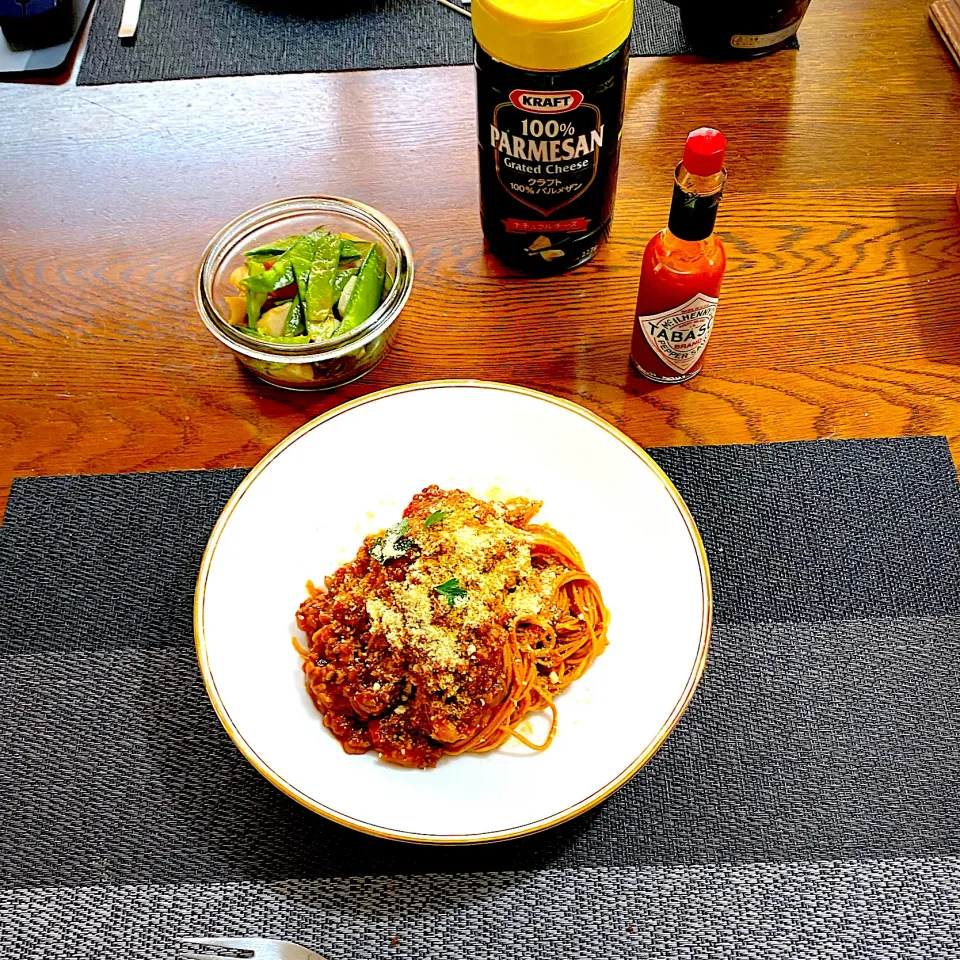 濃厚なミートソースパスタ、ひよこ豆のスパゲティで|yakinasuさん