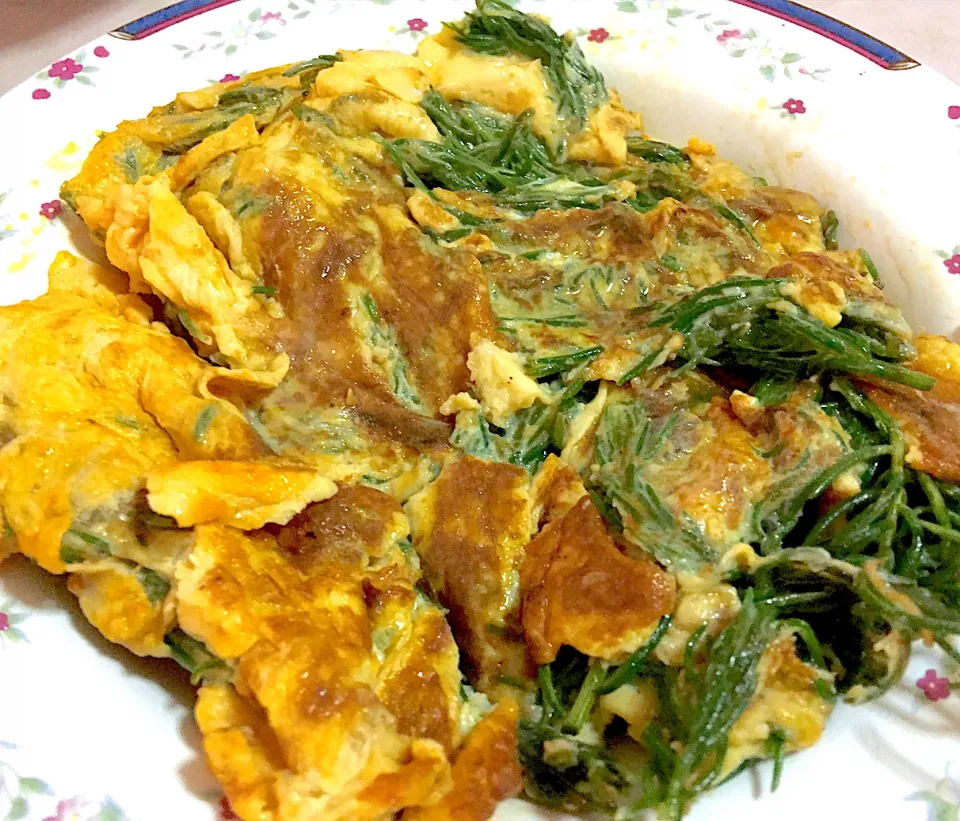 Omelet with Cha Om|Kararak & Foodsさん