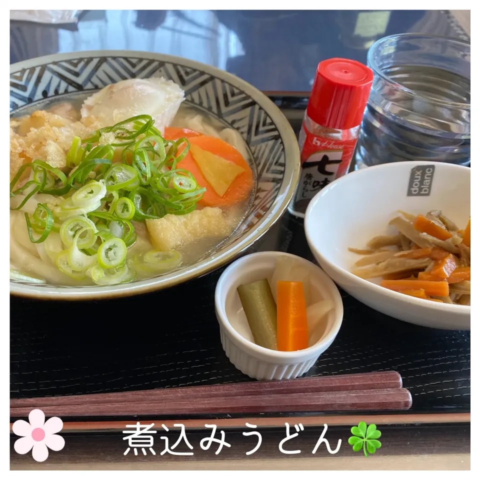 🍀煮込みうどん|いのっちさん