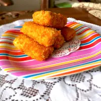 Risoles with sausage, boiled egg and mayonaise|Risfiani Puspasariさん