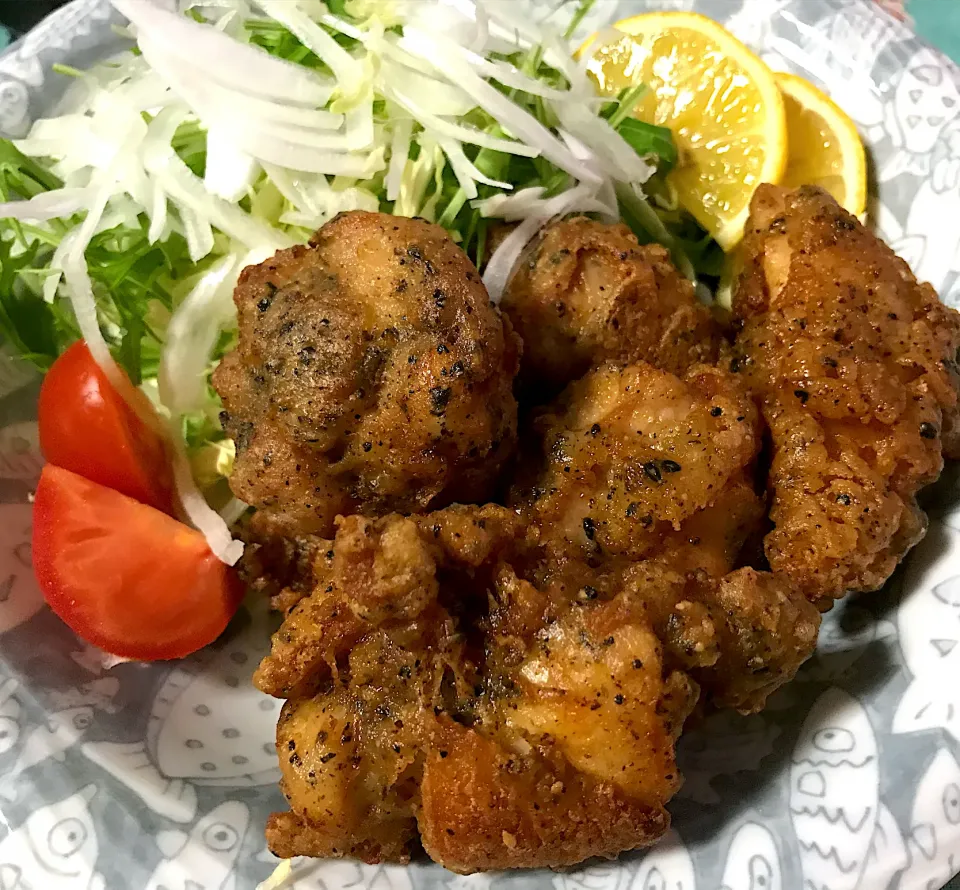 Snapdishの料理写真:ひとみんΨ(*´∀｀)Ψさんの料理 天ぷら粉でフライドチキン🐔|noeさん