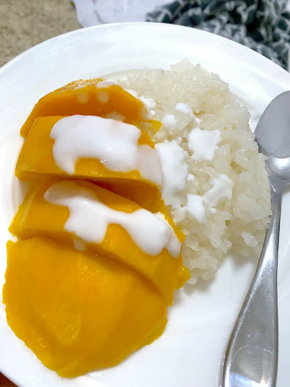 mango with sticky rice|Aiwiさん