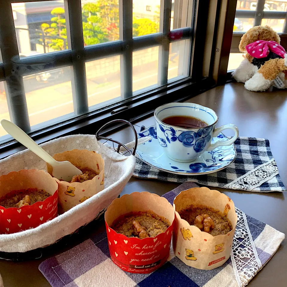 ヒロさんの料理 おからパウダーで紅茶のケーキ|ビーグルさん