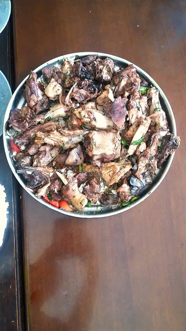 African stir fried  kienyeji chicken|melissaさん