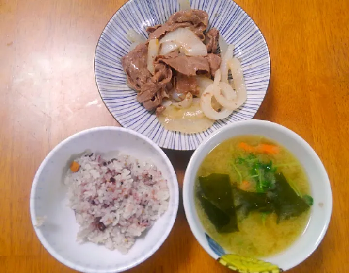 ４月１８日　新玉ねぎのけったん　豆苗と野菜のお味噌汁|いもこ。さん