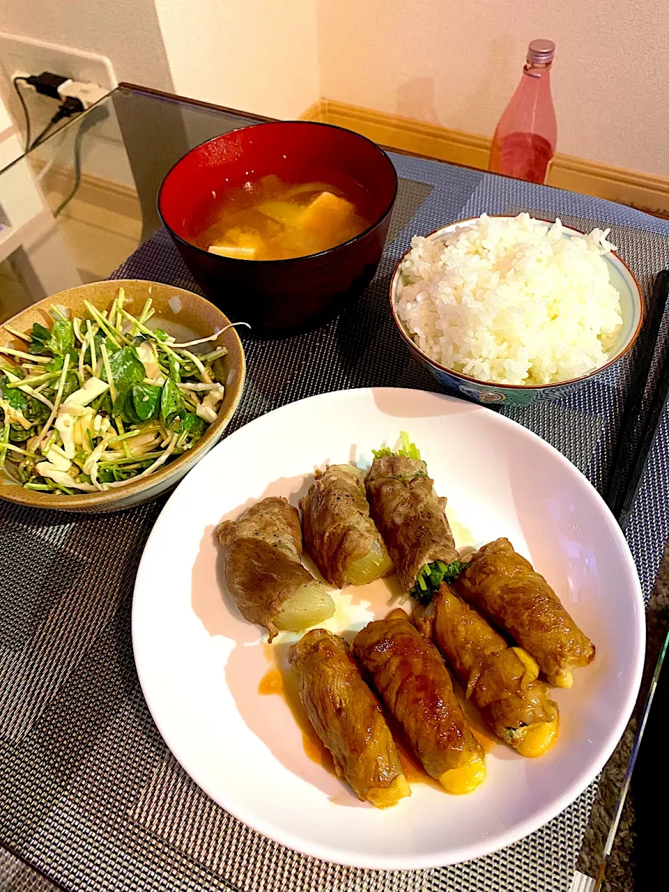 ３種類の豚肉巻き・豆苗サラダ|料理初心者さゆみさん