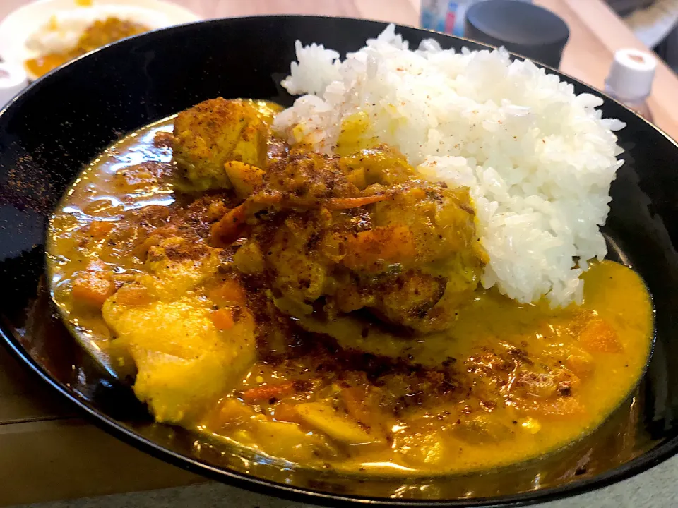 鶏ガラスープから作るチキンカレー|tesasakiさん