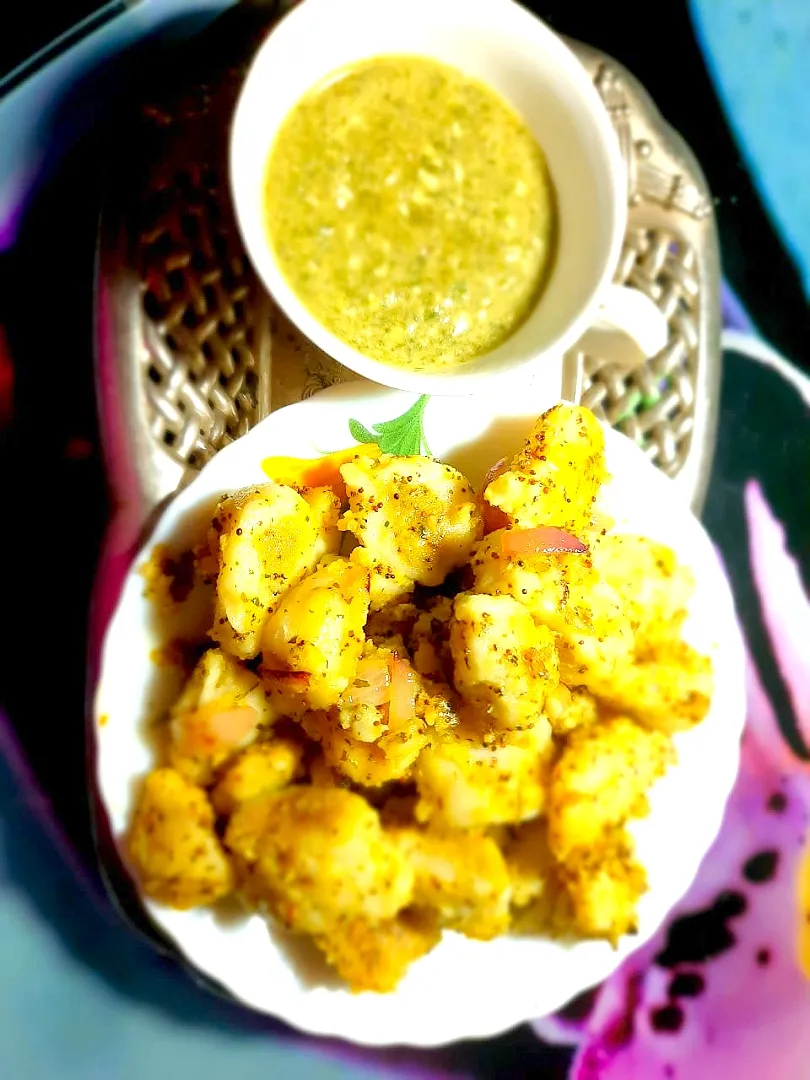 Potato fries with spicy chutney|Urvashi Khedwalさん