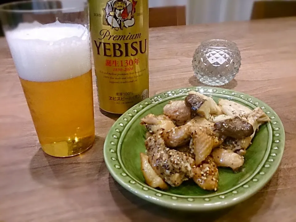 鶏のスパイス醤油焼きとエリンギ|古尾谷りかこさん