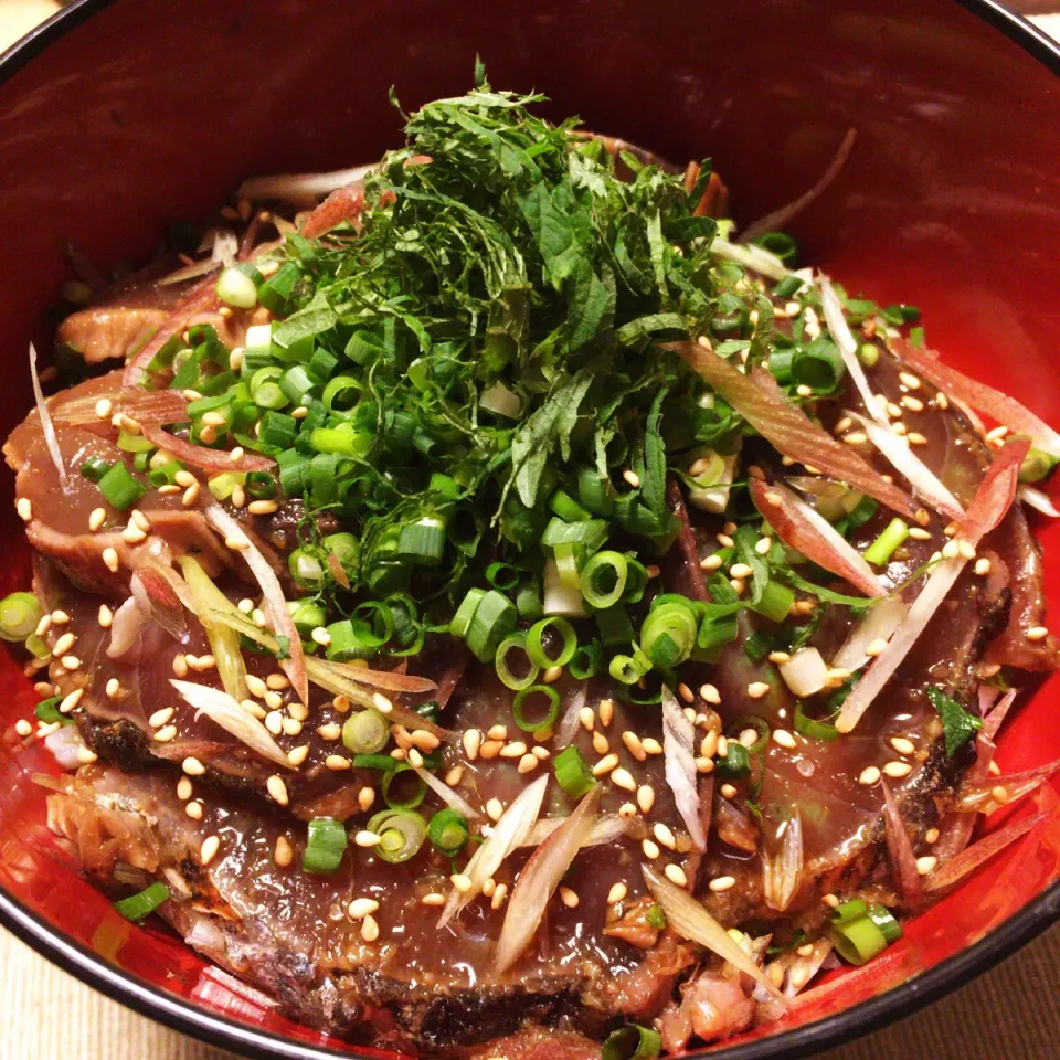 カツオの漬け丼|おこばさん