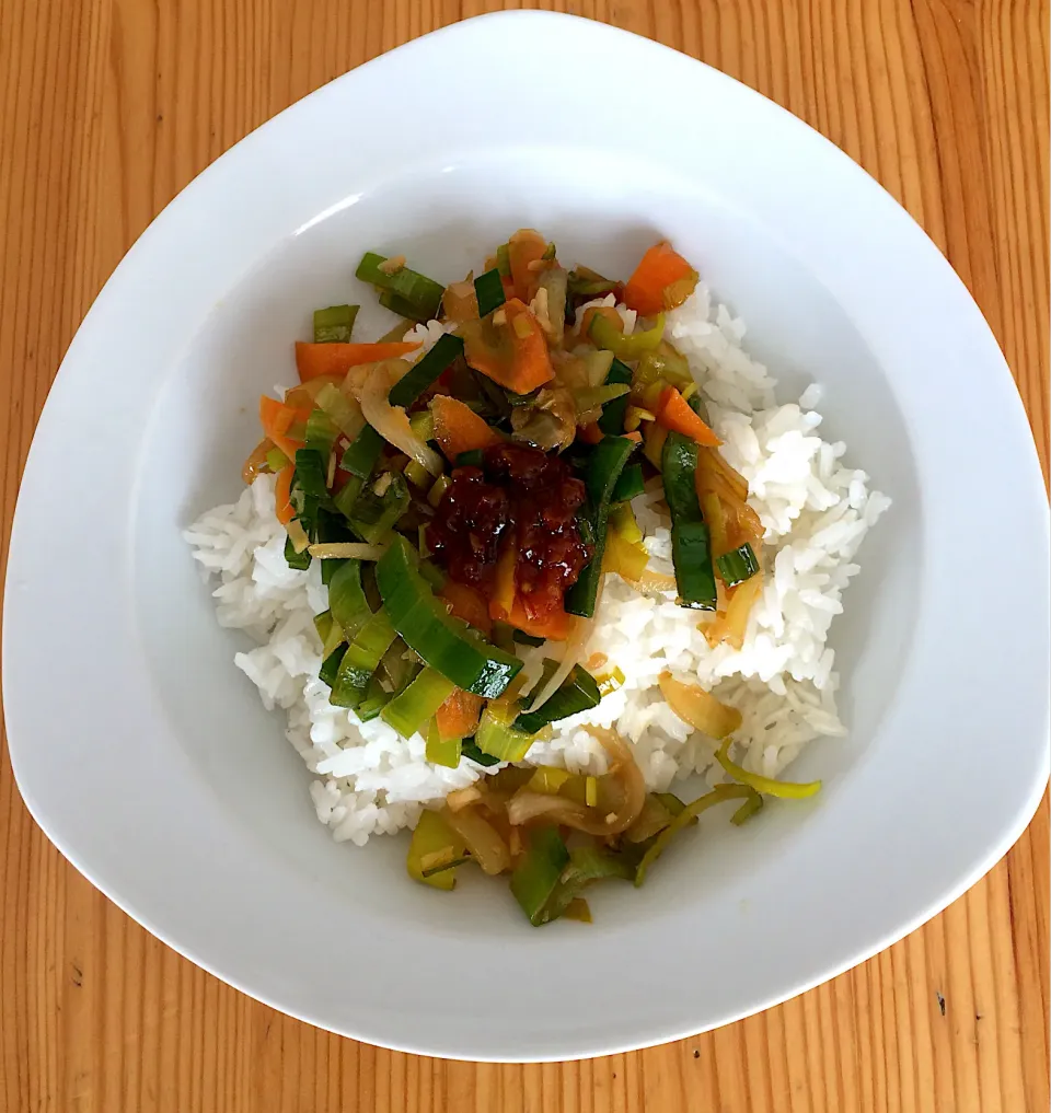 Rice and veggies with ssamjang sauce 🍚|MissYumYumさん