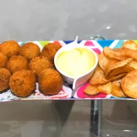 chicken Tikka balls.....kettle cook chips|ismaさん