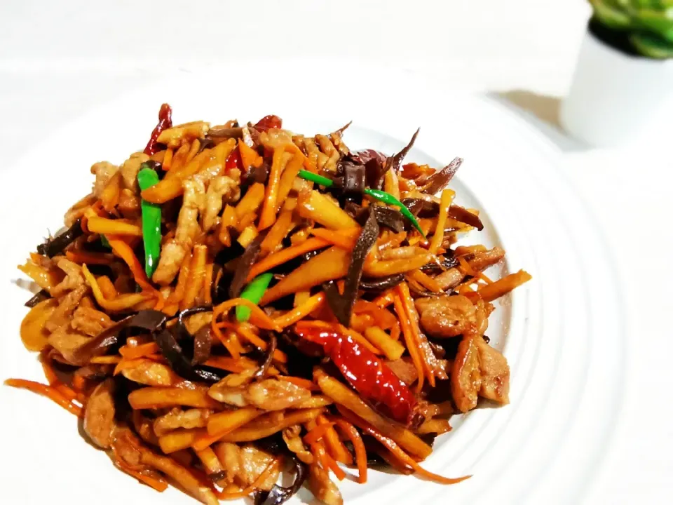 Sichuan Shredded Pork with Garlic Sauce|winniewuさん