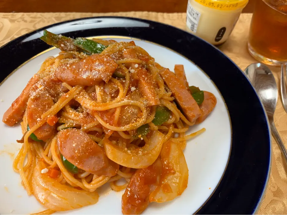 Snapdishの料理写真:薫風に吹かれナポリタン🍝😋|ｋｚｓｙｋさん