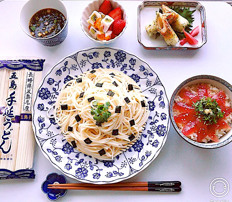 自家製麺つゆで《五島手延べうどん》|ちゃべさん