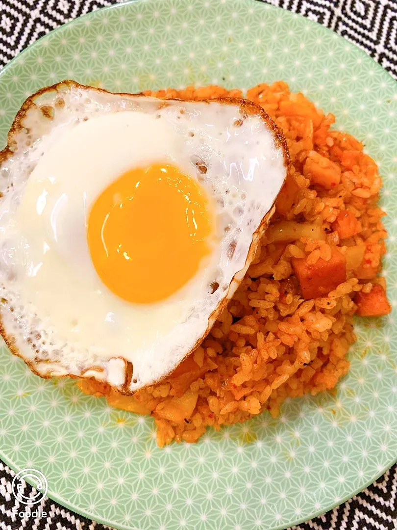 Kimchi fried rice with spam|Sharon Goiさん