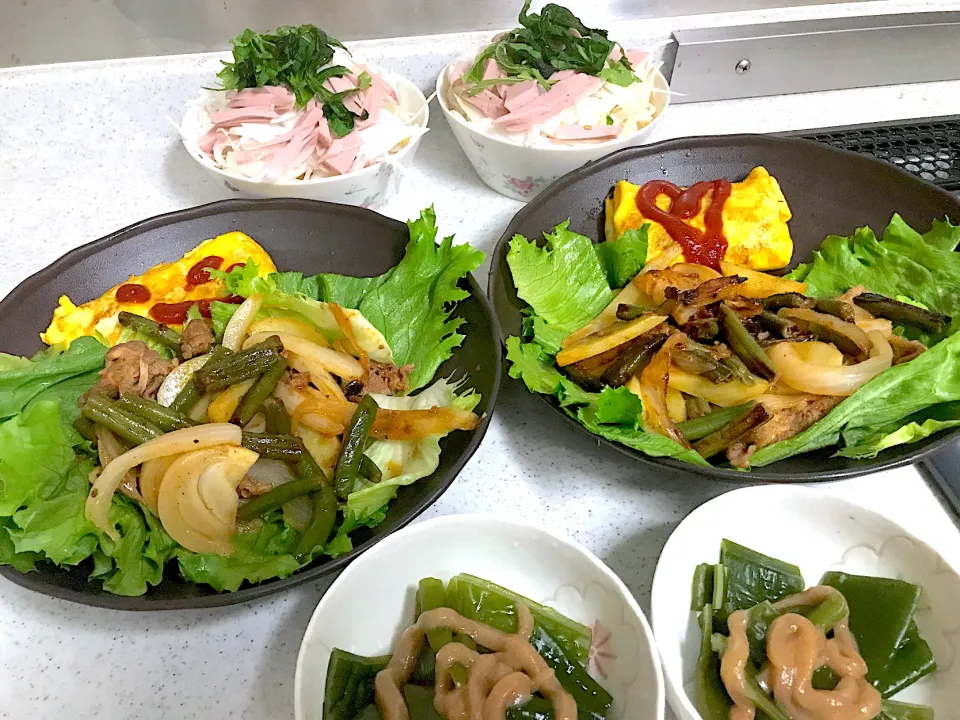 牛肉和風炒め、明太マヨパスタサラダ、卵ブリトー、茎わかめ梅和え|まみみさん