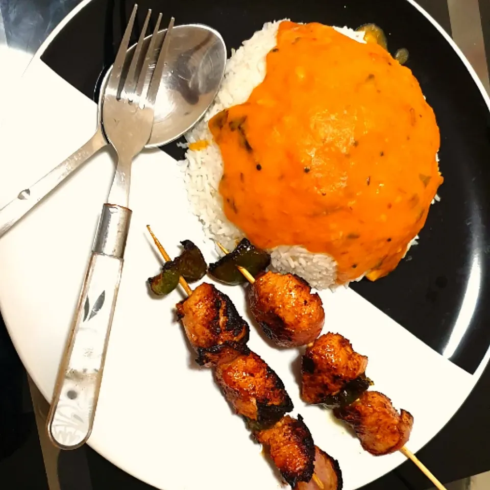 Simple Daal Rice with Chicken sticks|Husnaさん