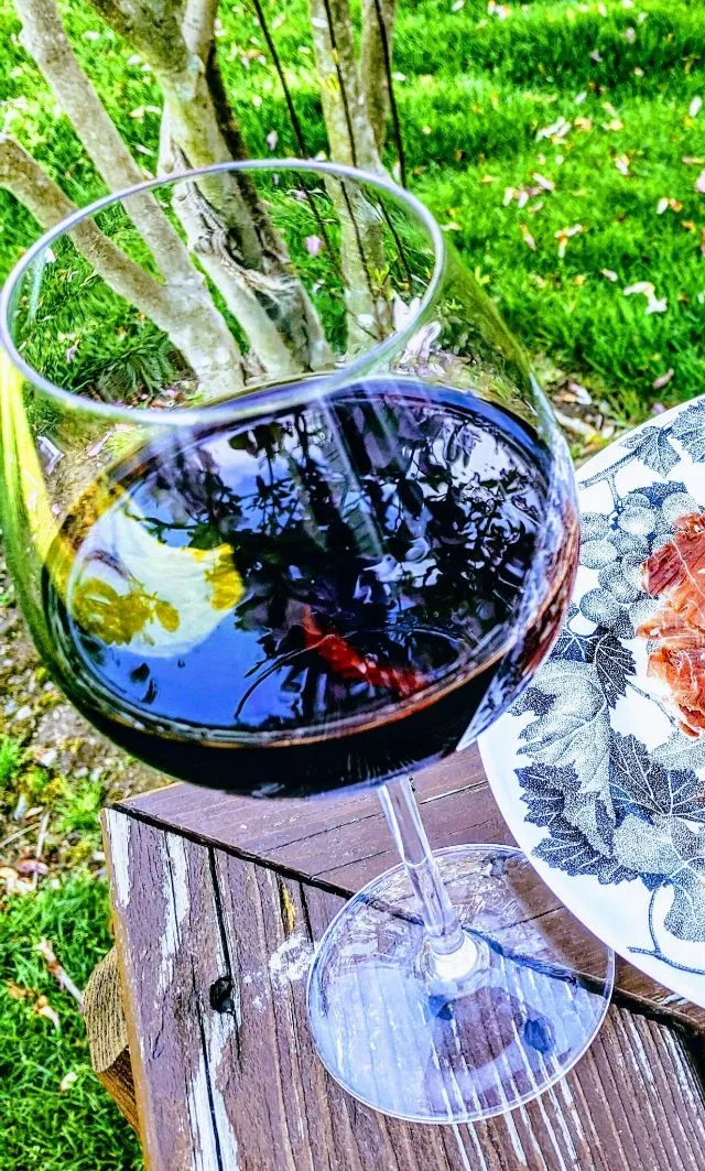 Afternoon Delight - Jamon Iberico and Wine|steven z.y.さん