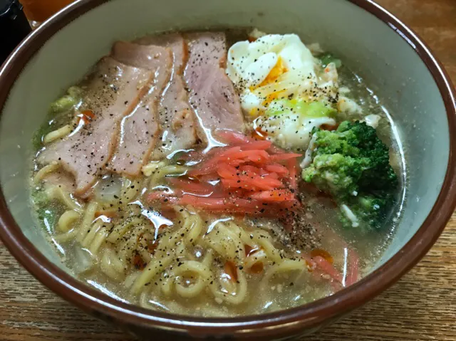 ラ王🍜、味噌味❗️ (*´ー｀*)✨|サソリさん