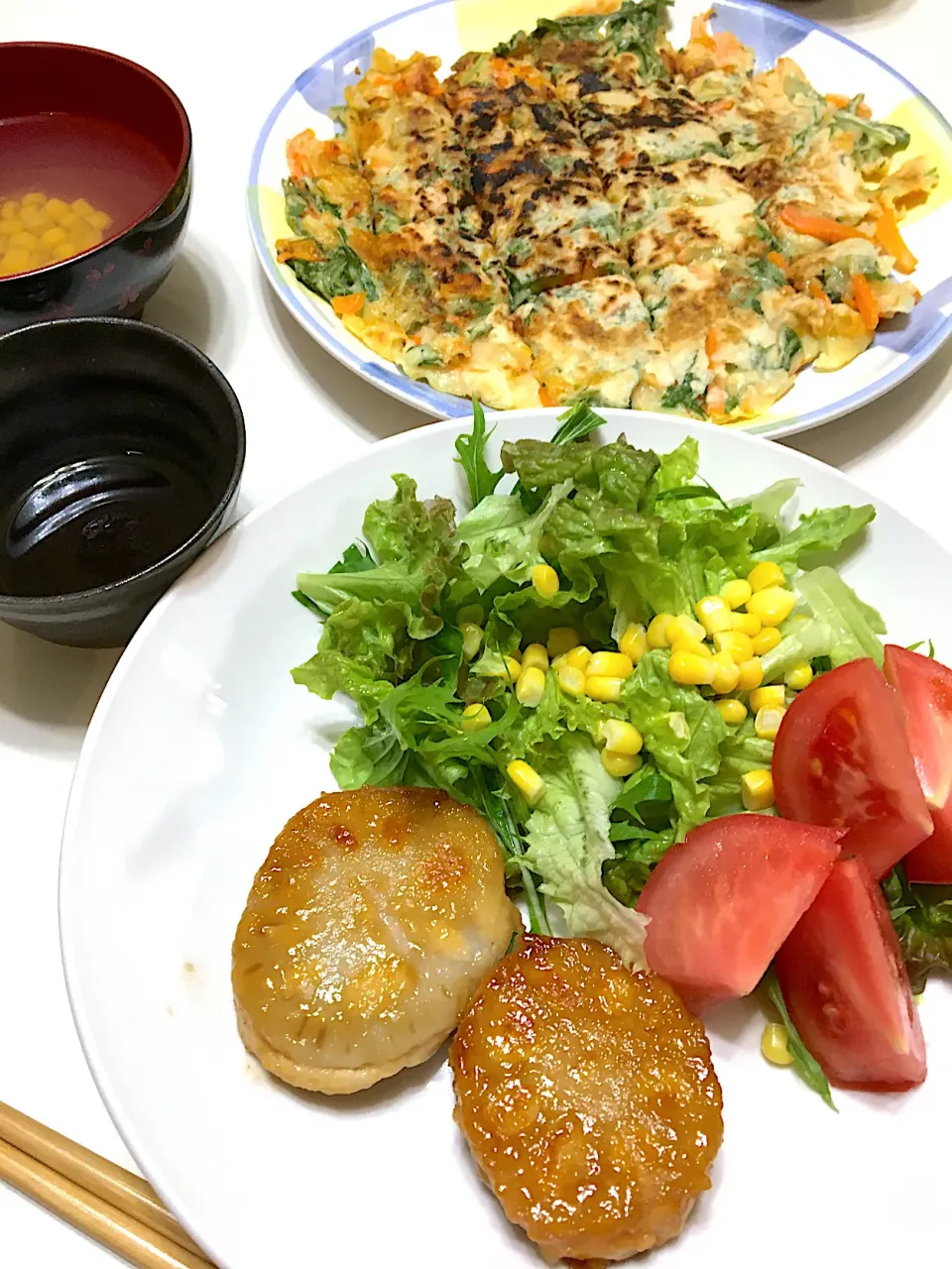 蓮根の鶏ミンチはさみ焼き 水菜と人参のチヂミ|もりさん