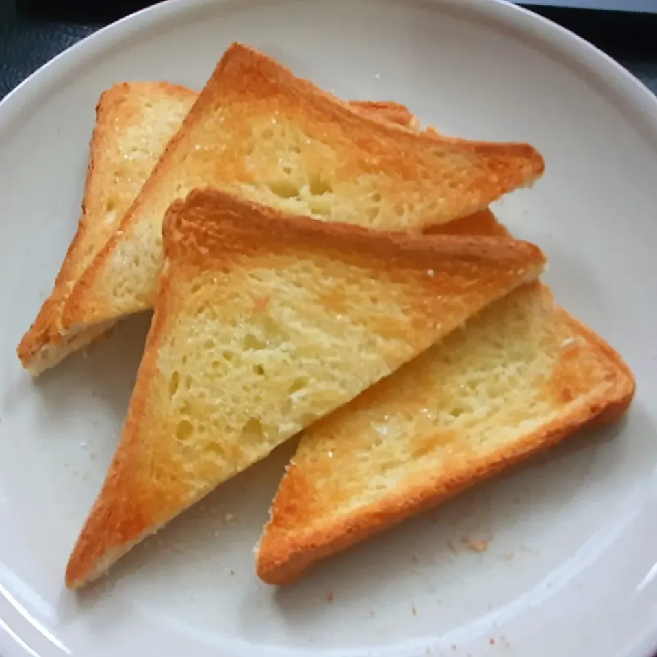 Stayhomebreakfast: Butter toast with coffee 😋|🌷lynnlicious🌷さん