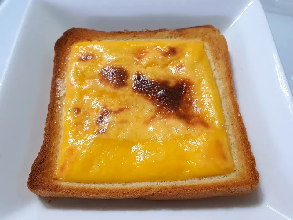 Cheese toast with sugar top|🌷lynnlicious🌷さん