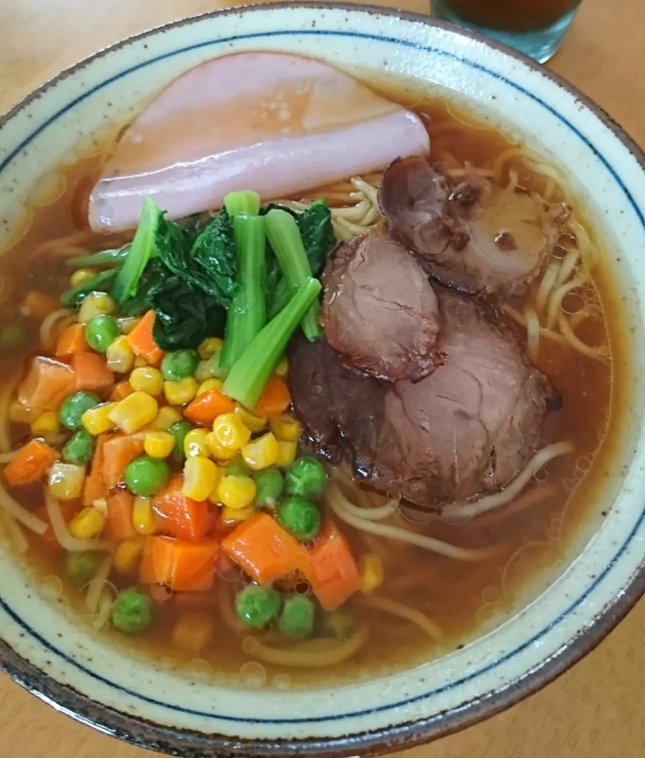 ラ王醤油味🍜|しまだ ちえこさん