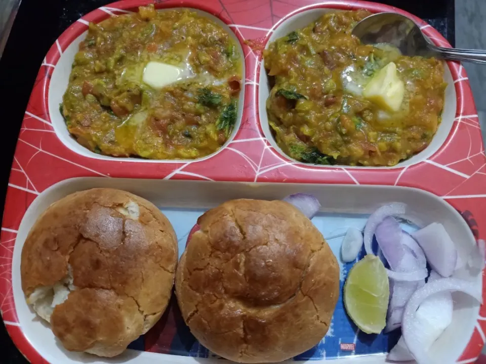 Snapdishの料理写真:pav bhaji|nee1234さん