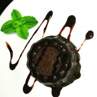 àbhi's dish Choco Oreo Cake with green garnishings..|àbhiさん