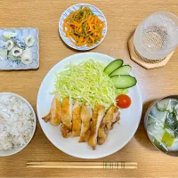 照り焼きチキンと冷蔵庫の余り物達で作った副菜|ゆゆゆさん