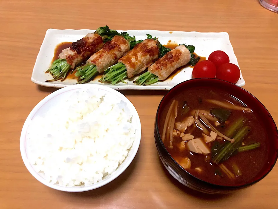 豚肉の豆苗巻き|黒蜜きなこさん