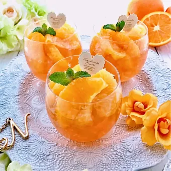 Snapdishの料理写真:簡単紅茶ゼリーのシトラス蜂蜜マリネ