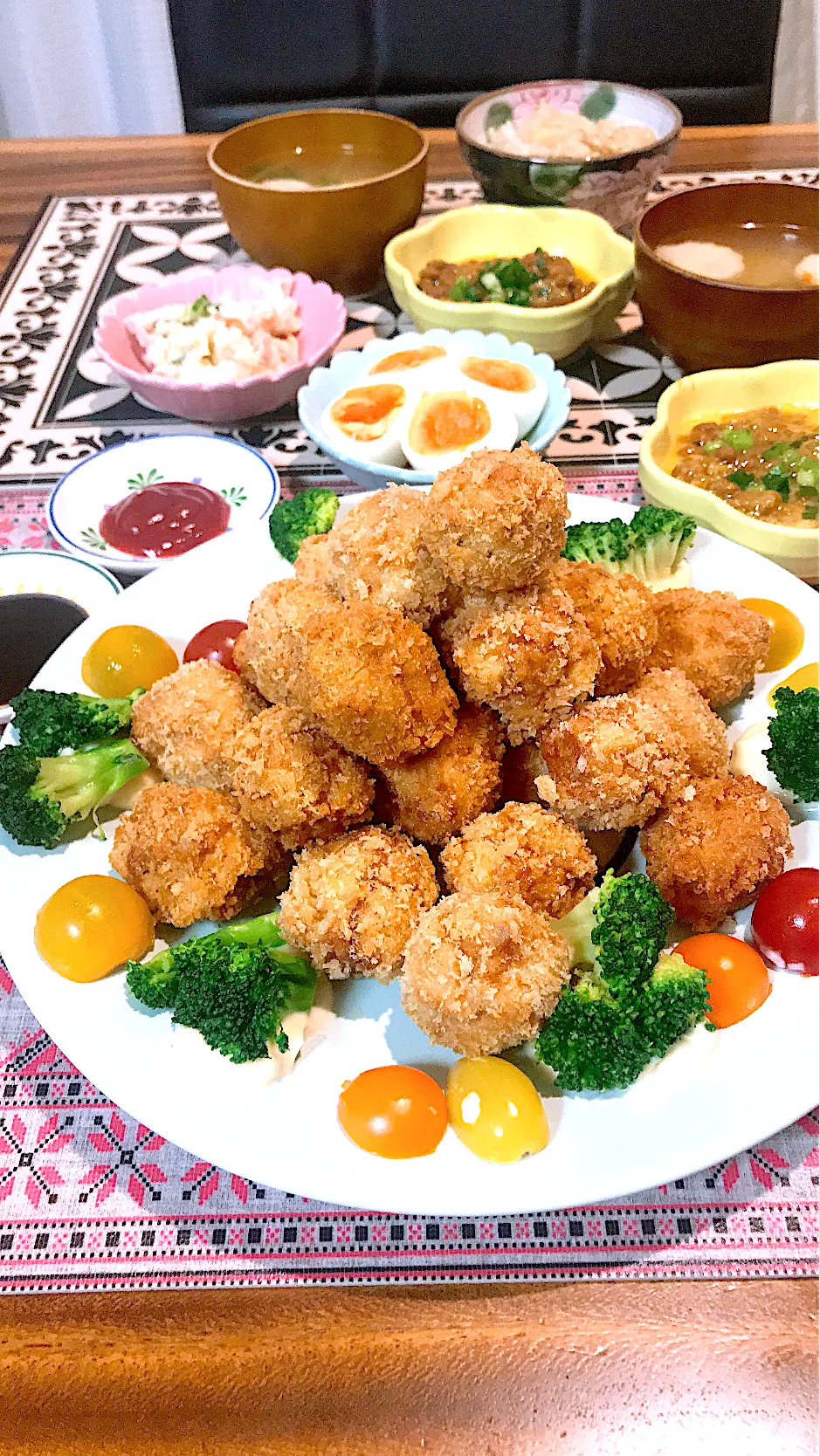 Snapdishの料理写真:❀︎まんまるメンチカツ❀︎|🌼はなちゃん🌼さん