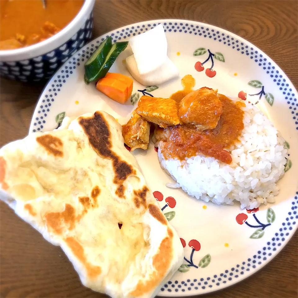 バターチキンカレーとナン|マミさん