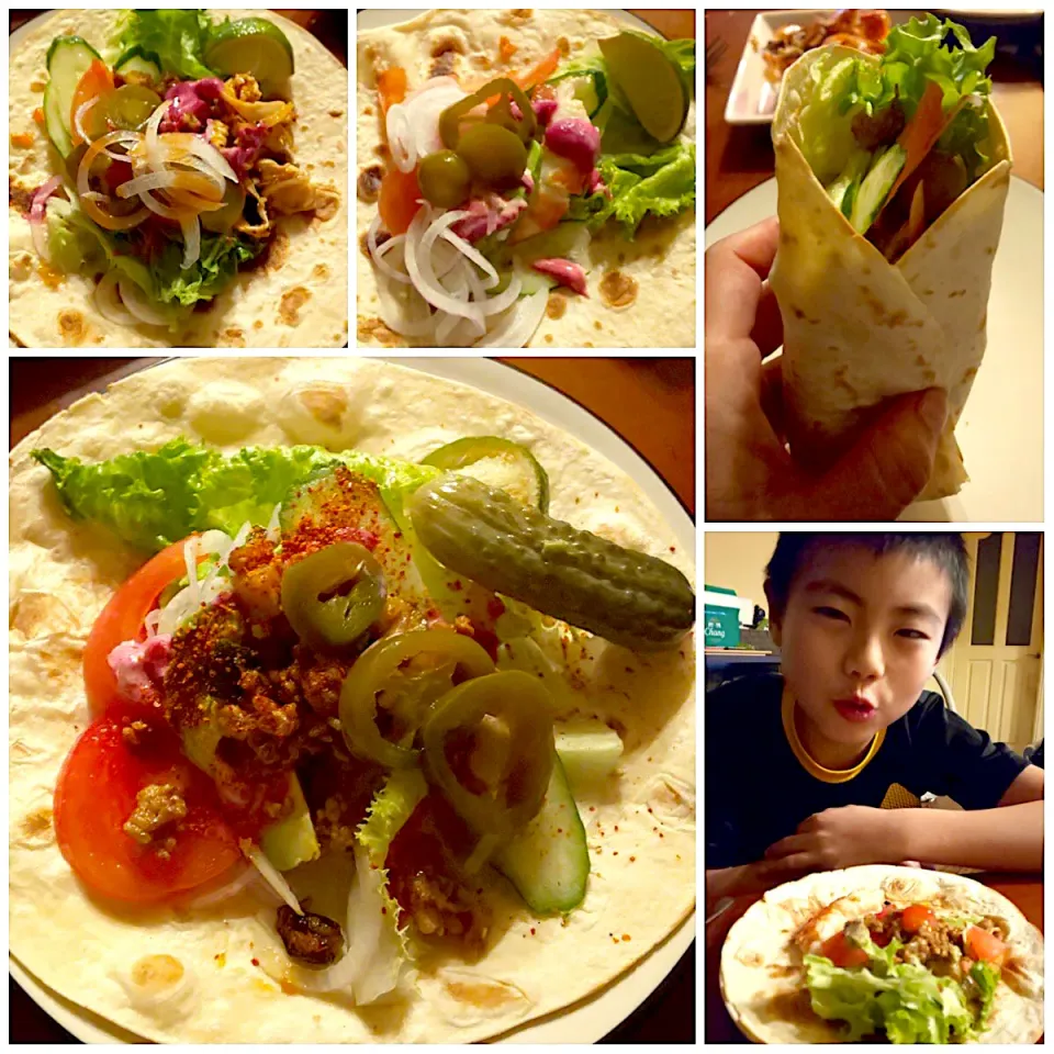 Today's Burritos Dinner🌿ﾄﾙﾃｨｰｼﾞｬ･ﾁﾘｺﾝｶﾝ･ｷｰﾏｶﾚｰ･蒸し鶏ﾏﾘﾈ･焼きｼｭﾘﾝﾌﾟdeﾌﾞﾘｰﾄ🌯|🌈Ami🍻さん