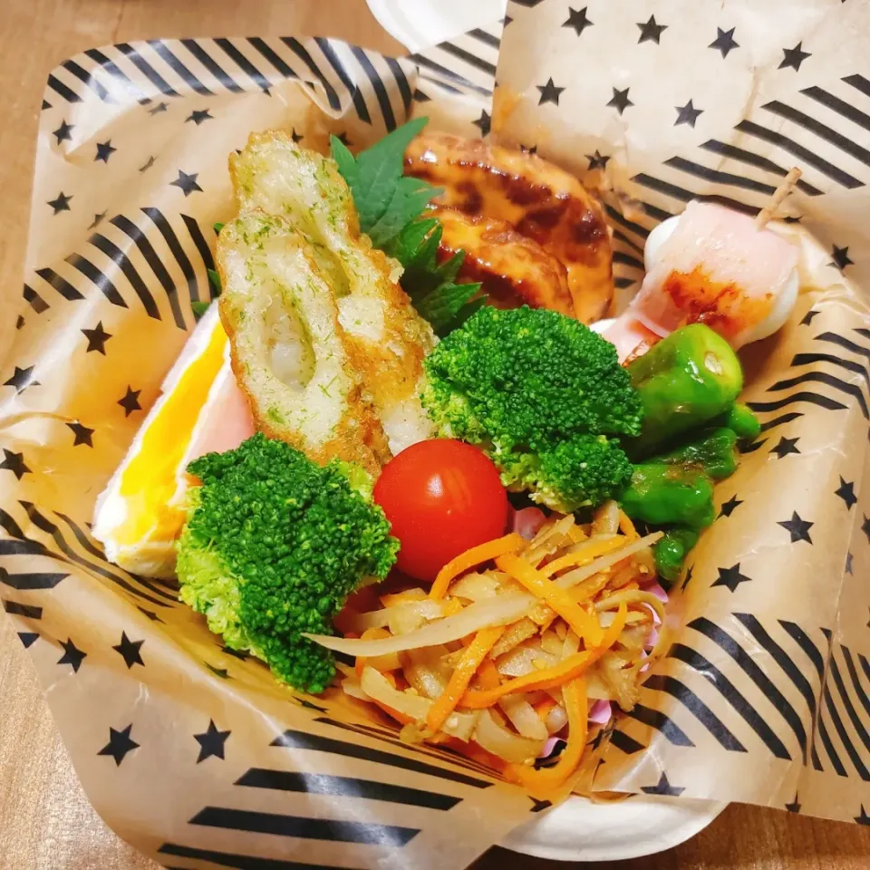 Snapdishの料理写真:⭐お弁当な晩ご飯⭐
2020・05/05|Laniさん