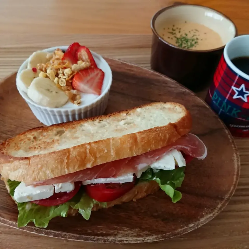 朝食|まりさん