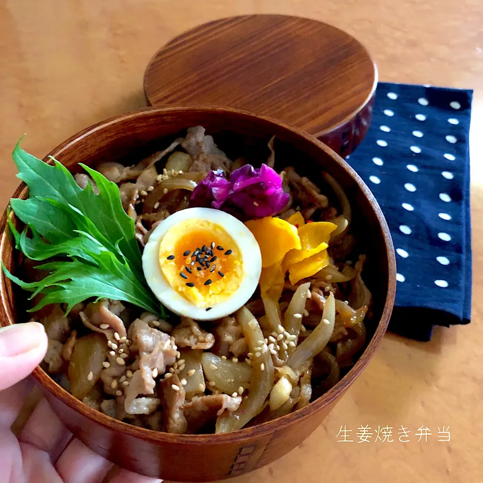 曲げわっぱで生姜焼き弁当|なだちいさん