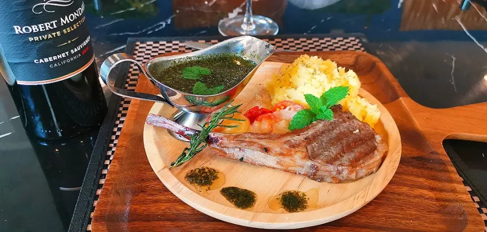 Lamb fresh mint sauce|....... 🍷🗽🍷さん