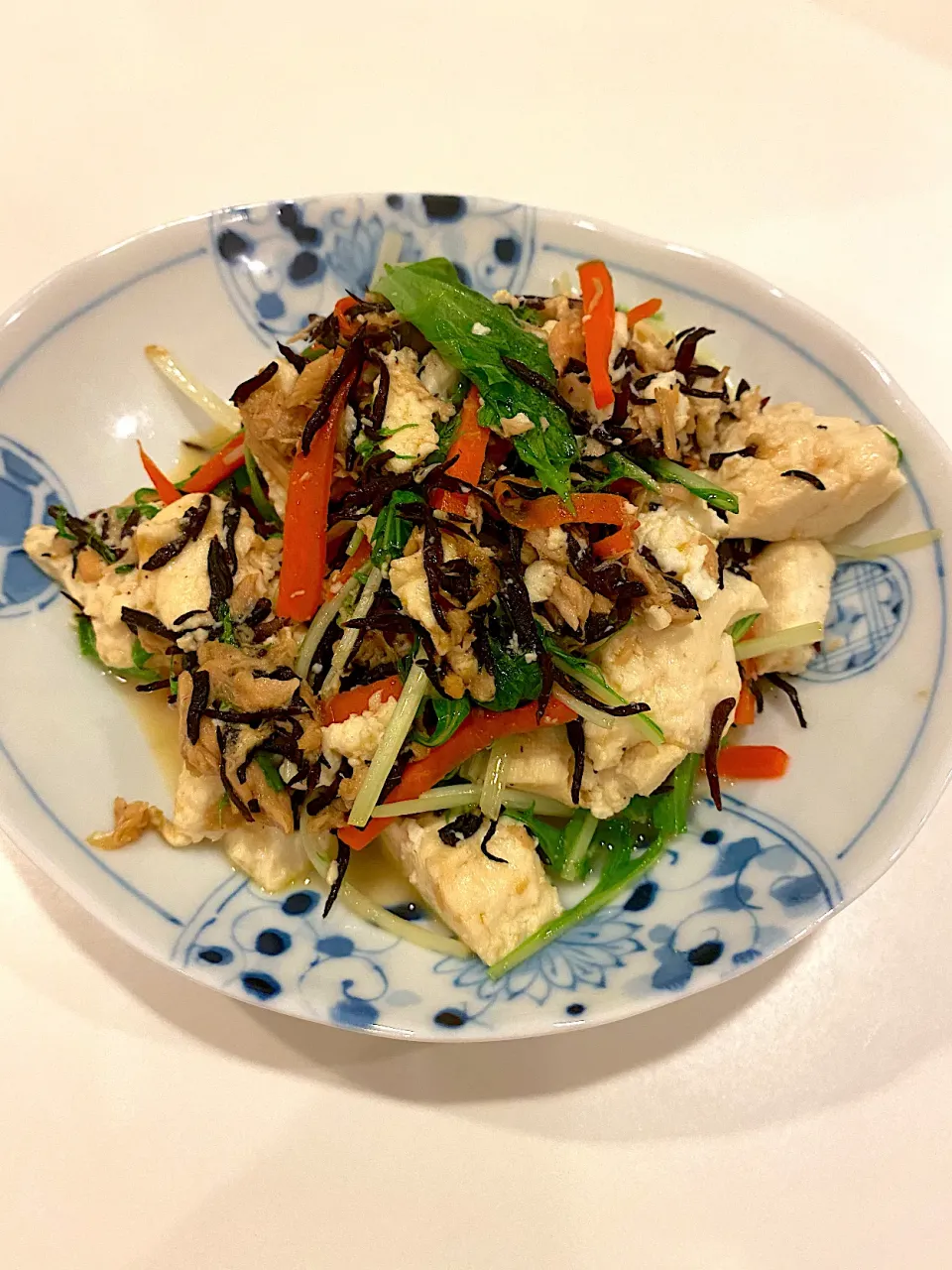 豆腐とひじきの炒め物|shokoさん