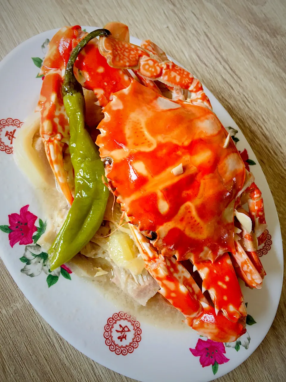 Snapdishの料理写真:Spicy Crab and Jackfruit vegetable in Coconut Milk 🇵🇭|Maribel Pasugnodさん