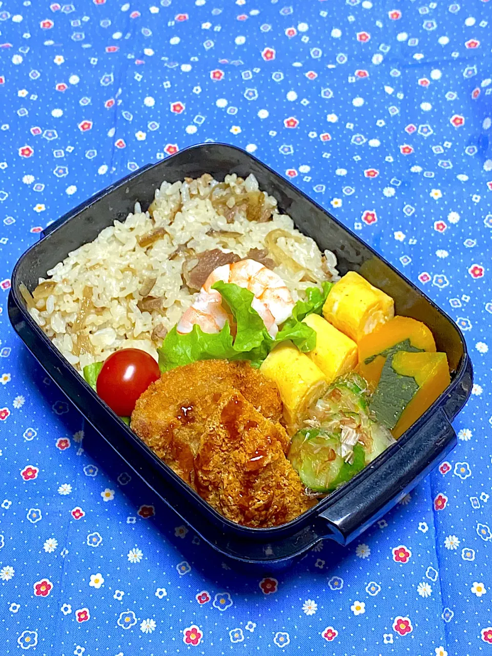 息子のお弁当(リク､牛ごぼうの混ぜご飯😁)|かあたんさん