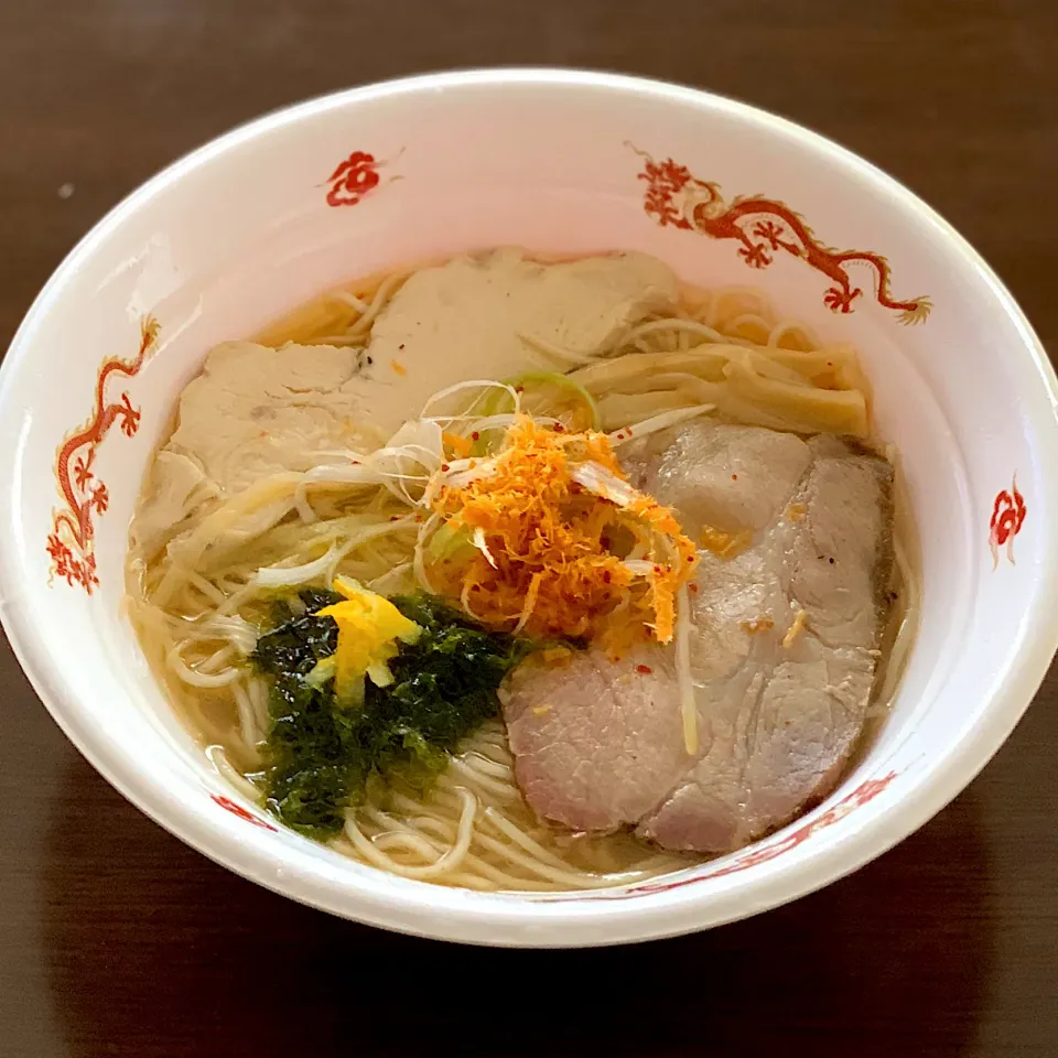 テイクアウトで　ラーメンキラリの塩ラーメン🍜|sakiさん