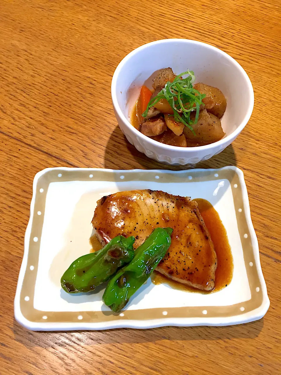 カジキのチャイニーズ風  牛スジ煮込み|まつださんさん