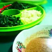 Indonesian vegetable dish|pecel vegetable|foodie Aさん